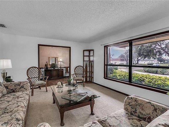 4th image of 6107 Tarawood Dr