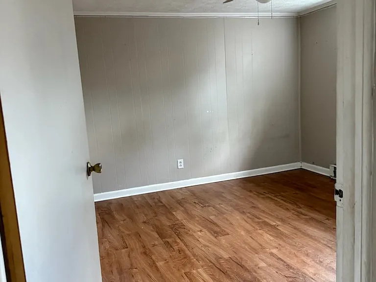 1540 Catawba Ter #6 — Photo 4