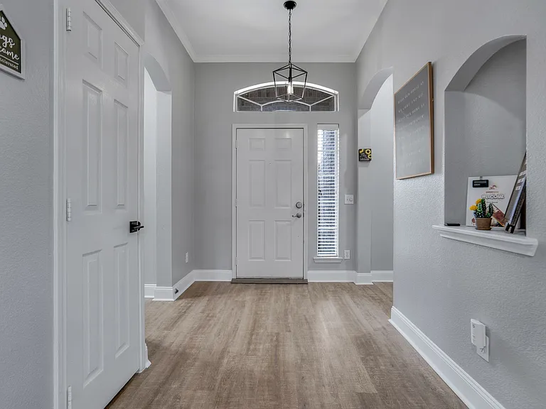 3011 Trailwood Dr — Photo 6