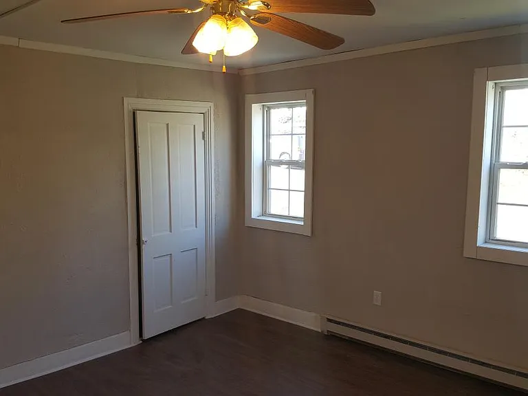 206 Bessemer Ave — Photo 9