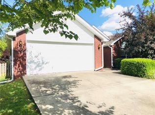 1792 S Tallgrass Dr, Fayetteville, AR 72701