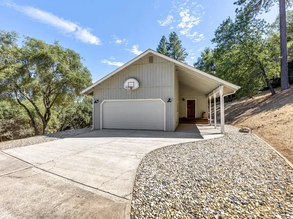 11375 Horton St, Penn Valley, CA 95946