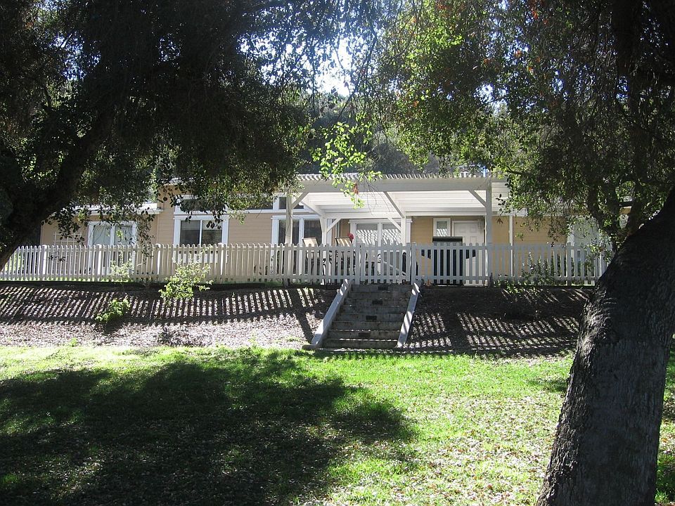 front of house & yard