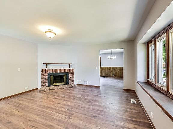 5th image of 1172 Taylor Ave