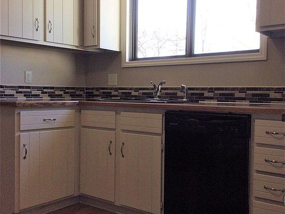 3rd image of 2511 N Harrison St