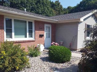 1021 S West Ct, Appleton, WI 54915