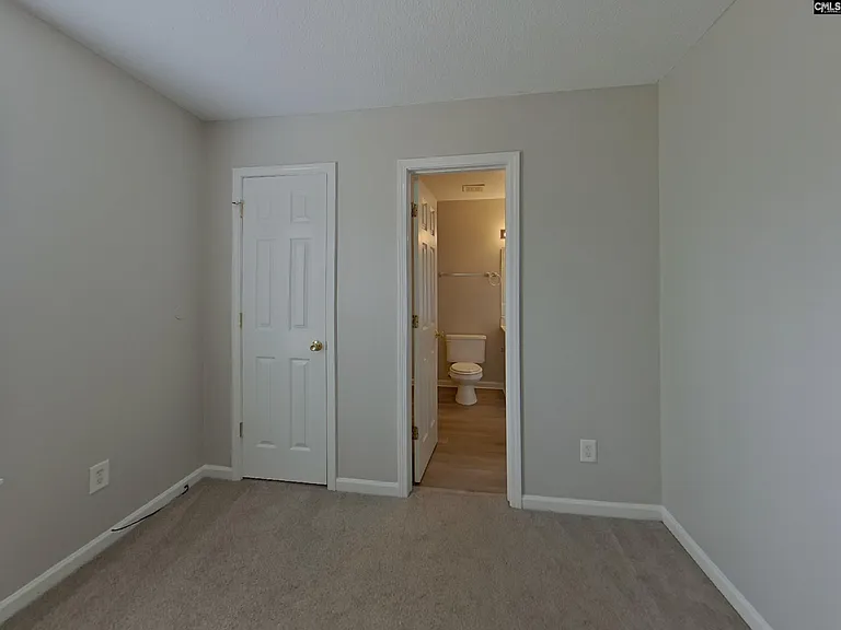 381 Valley Heights Ln — Photo 11