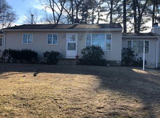 23 Wood End Rd, Springfield, MA 01118