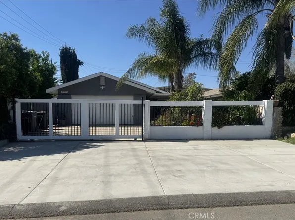 30489 Machado St, Lake Elsinore, CA 92530