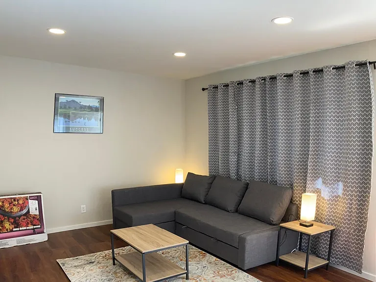 1691 Ontario Dr #3 — Photo 28