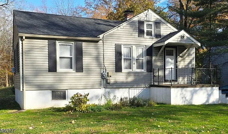 29 Millbrook Rd — Photo 1