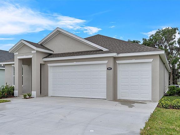 4th image of 4541 Fairway Oaks Dr