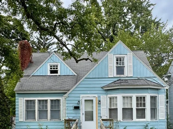 2231 Maffett St, Muskegon Heights, MI 49444
