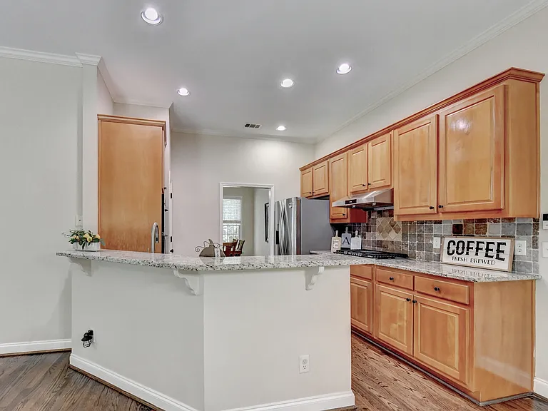 2051 Crown Vetch Ln — Photo 26