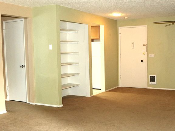 2nd image of 7425 Ruby Dr SW APT E9