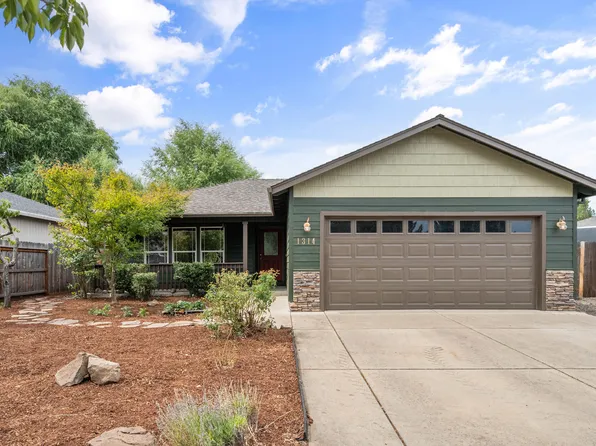 1314 Andrew Dr, Medford, OR 97501
