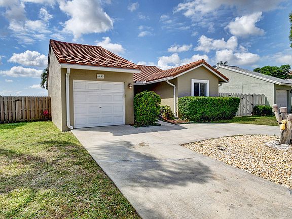 2nd image of 6409 Country Fair Cir