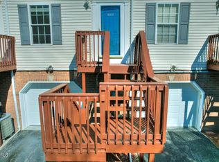 112 Winners Cir APT E4, Bristol, TN 37620