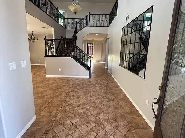 10317 Titanium St — Photo 14