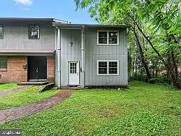 133 Woodlake Dr