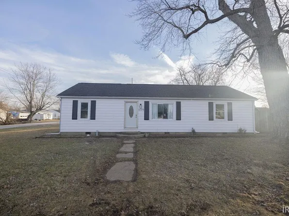 609 W Oak St, Parker City, IN 47368
