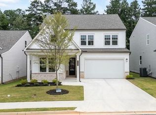 3989 Annsbury Ct, Lilburn, GA 30047