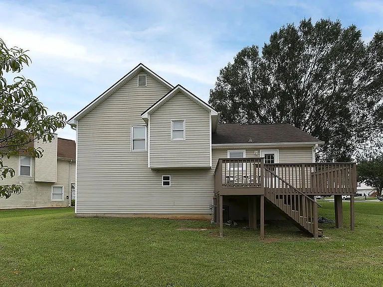 16 Huntcliff Dr — Photo 33