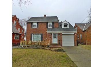 17117 Neff Rd, Cleveland, OH 44119