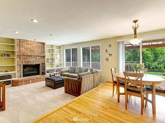 3rd image of 21211 SE 29th St