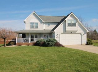 5587 E Farmington Rd, Gas City, IN 46933