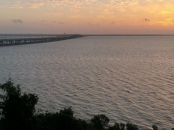 Escambia bay, 1 minute drive away