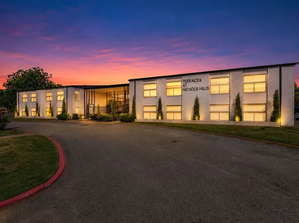 Terraces at Nichols Hills Renovated Two-Bedrooms
