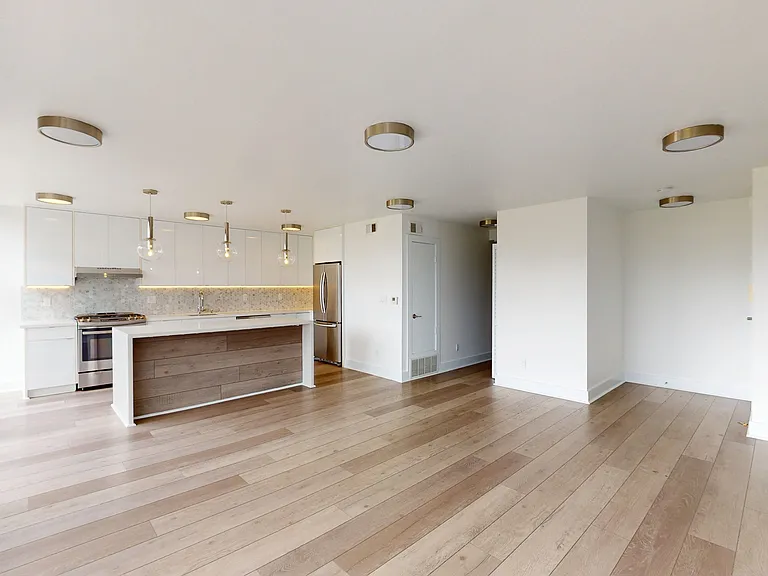 2355 Scott St #10 — Photo 2