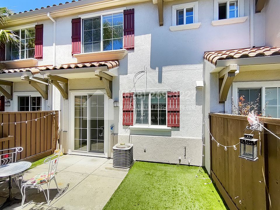 1st image of 35438 Monterra Cir