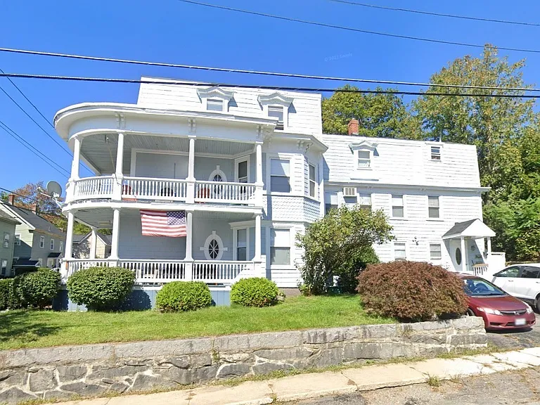 49 Arlington St #3 — Photo 13