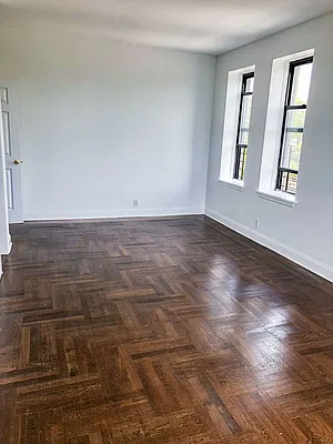 Rented by Compass | media 10