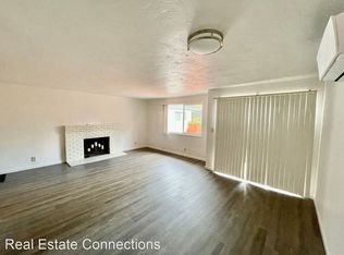 599 Coburg Rd APT 10A, Eugene, OR 97401