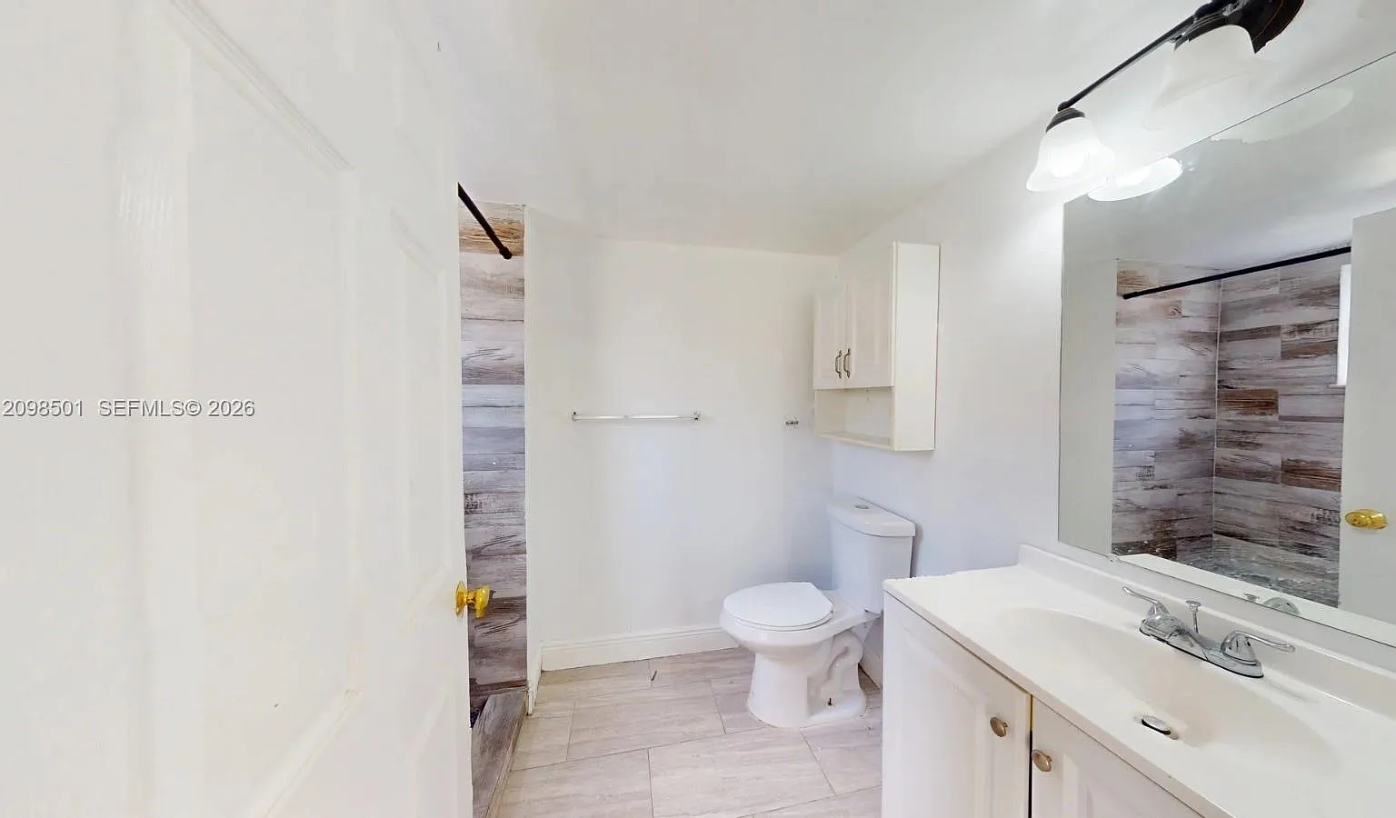 3501 NW 114th Ln — Photo 4