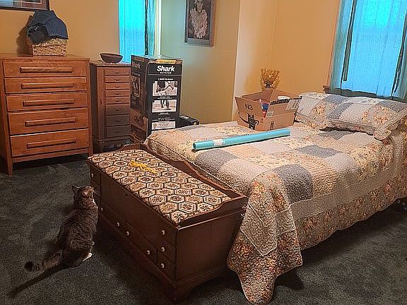 2 large closets + 2 addl bdr