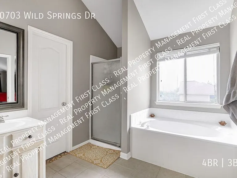 20703 Wild Springs Dr — Photo 22