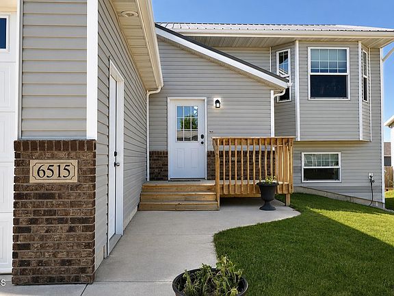 4th image of 6515 Edgerly Ln