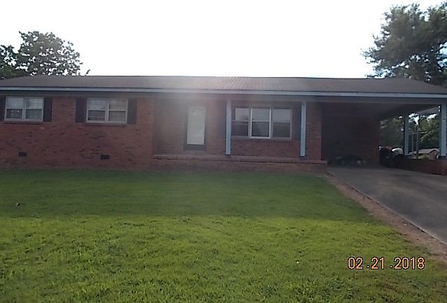 1st image of 67 Greenview Dr