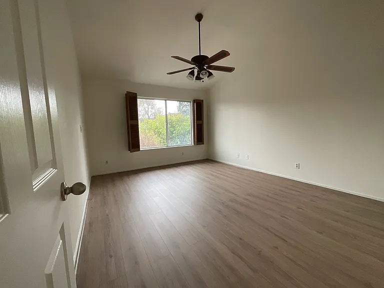 131 Pelican Loop — Photo 13