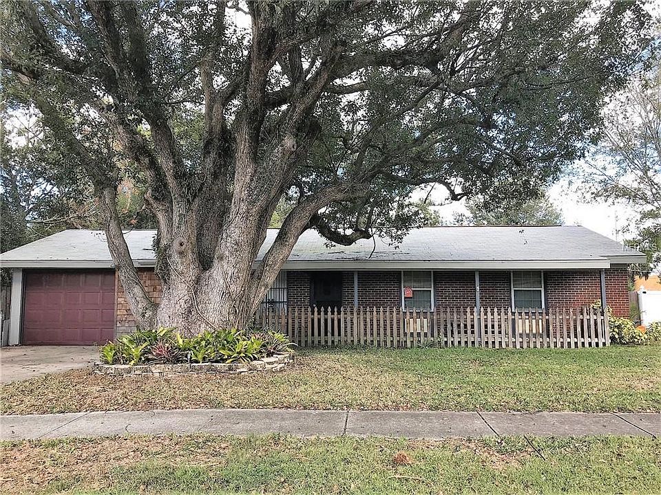1st image of 614 Sarita St