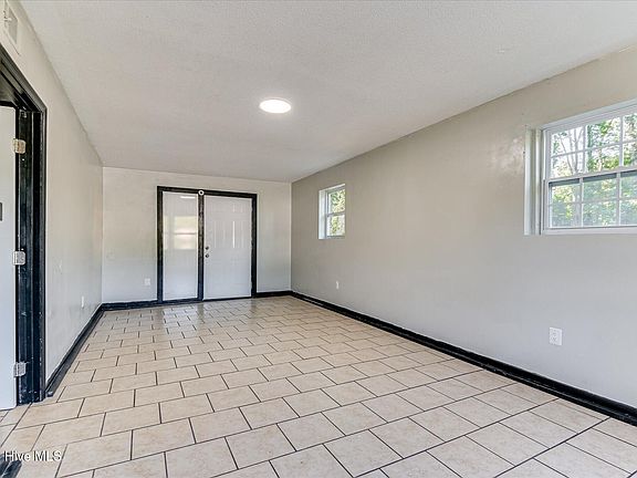 4th image of 3002 Georgia Road