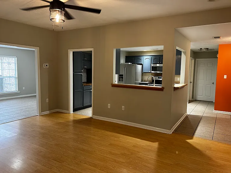 6102 Fagan Cir — Photo 8