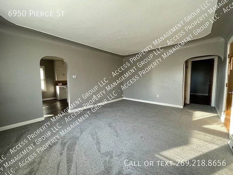 6950 Pierce St — Photo 6
