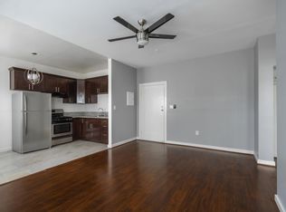 2960 W James M Wood Blvd #212, Los Angeles, CA 90006