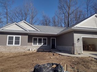 274 Markus Glen Dr, Plainwell, MI 49080