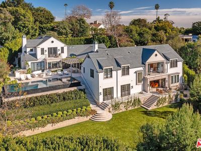 141 N Bentley Ave, Los Angeles, CA, 90049
